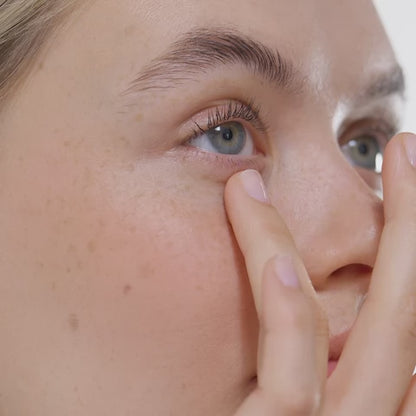 Corrector de Ojeras Instantáneo